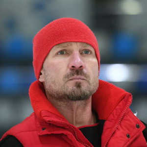 Стали известны новые подробности о состоянии госпитализированного Костомарова